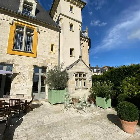 Le Castel Ecossais 4* Senlis