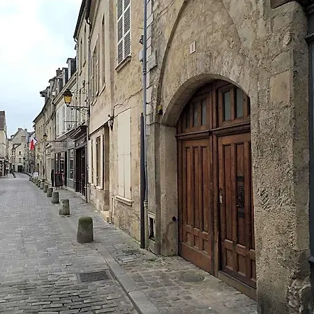 Le Castel Ecossais Senlis (Oise)