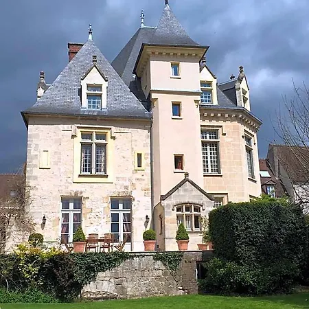 Le Castel Ecossais 4*
