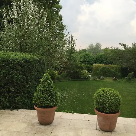 Bed & Breakfast Le Castel Ecossais 4*