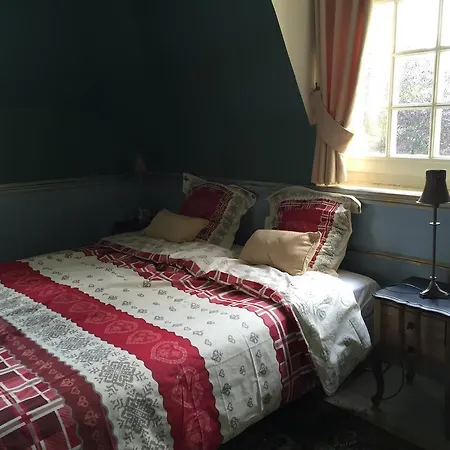 Couette-café Le Castel Ecossais Senlis (Oise)