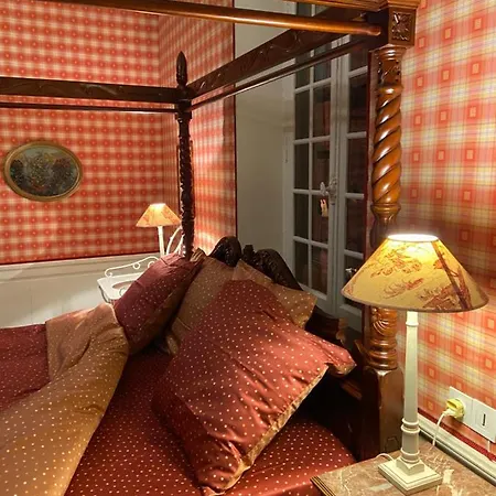 Le Castel Ecossais Senlis (Oise)