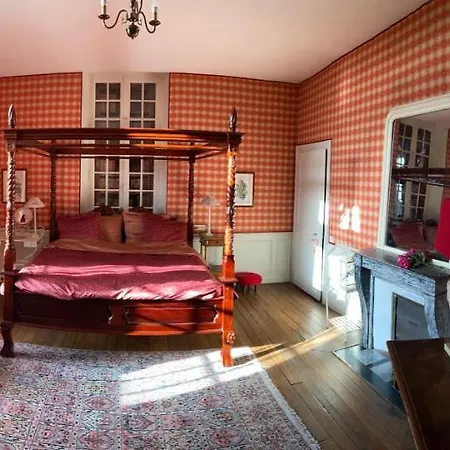 Le Castel Ecossais 4*