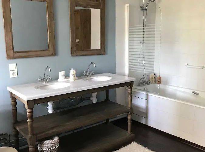 Le Castel Ecossais Bed & Breakfast 4*